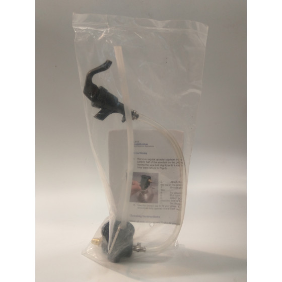 Tapping head for growler 