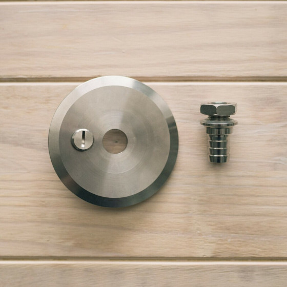 Tri-Clamp Cap With 17mm Blow-Off Hole and PR